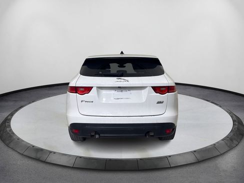 Used 2020 Jaguar F-PACE Premium image 6