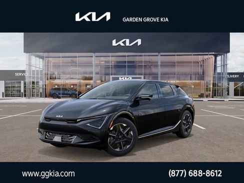 New 2026 Kia EV6 Wind RWD image 1