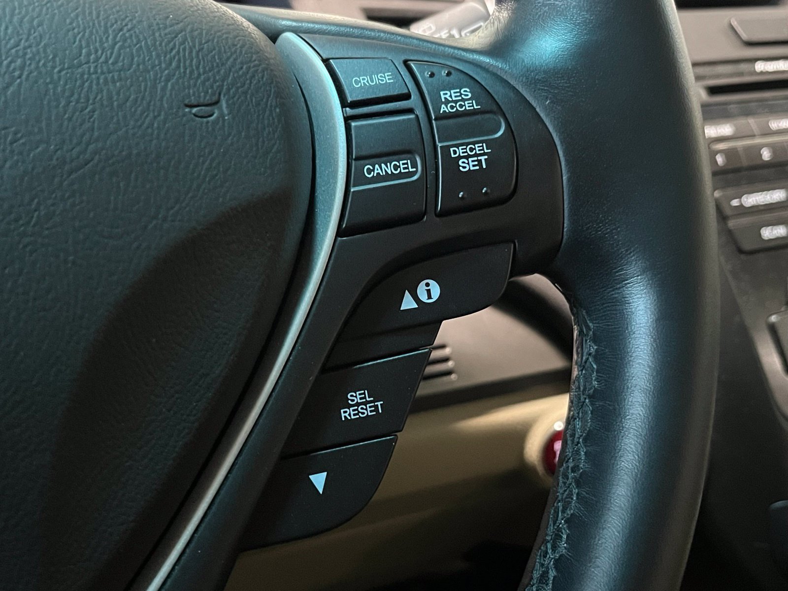 Used 2016 Acura RDX FWD image 30