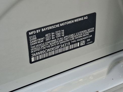 Certified 2025 BMW 330i xDrive Sedan w/ Premium Package image 28