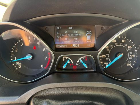 Used 2019 Ford Escape SE AWD/4WD image 22