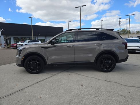 Used 2025 Kia Sorento SX Prestige w/ Olive Brown Leather Package image 5