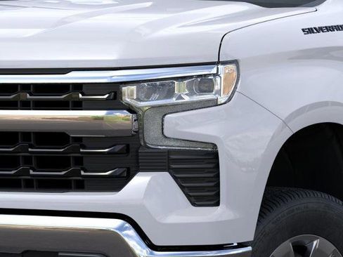 New 2026 Chevrolet Silverado 1500 LT w/ LPO, Dark Essentials Package image 10