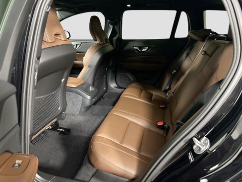 New 2026 Volvo V60 B5 Cross Country Plus w/ Protection Package Premier AWD/4WD image 23