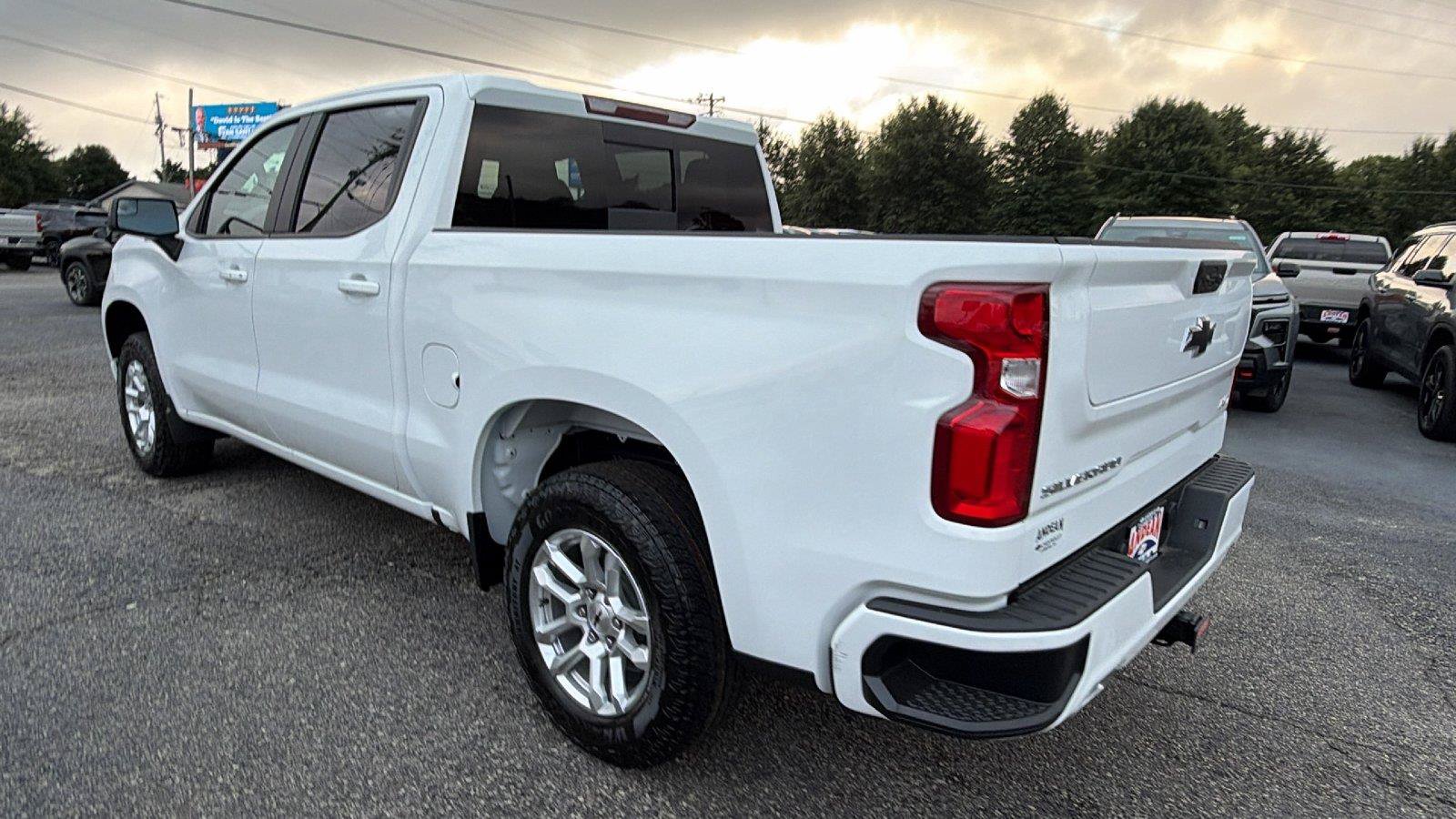 New 2026 Chevrolet Silverado 1500 RST w/ Convenience Package II AWD/4WD image 10
