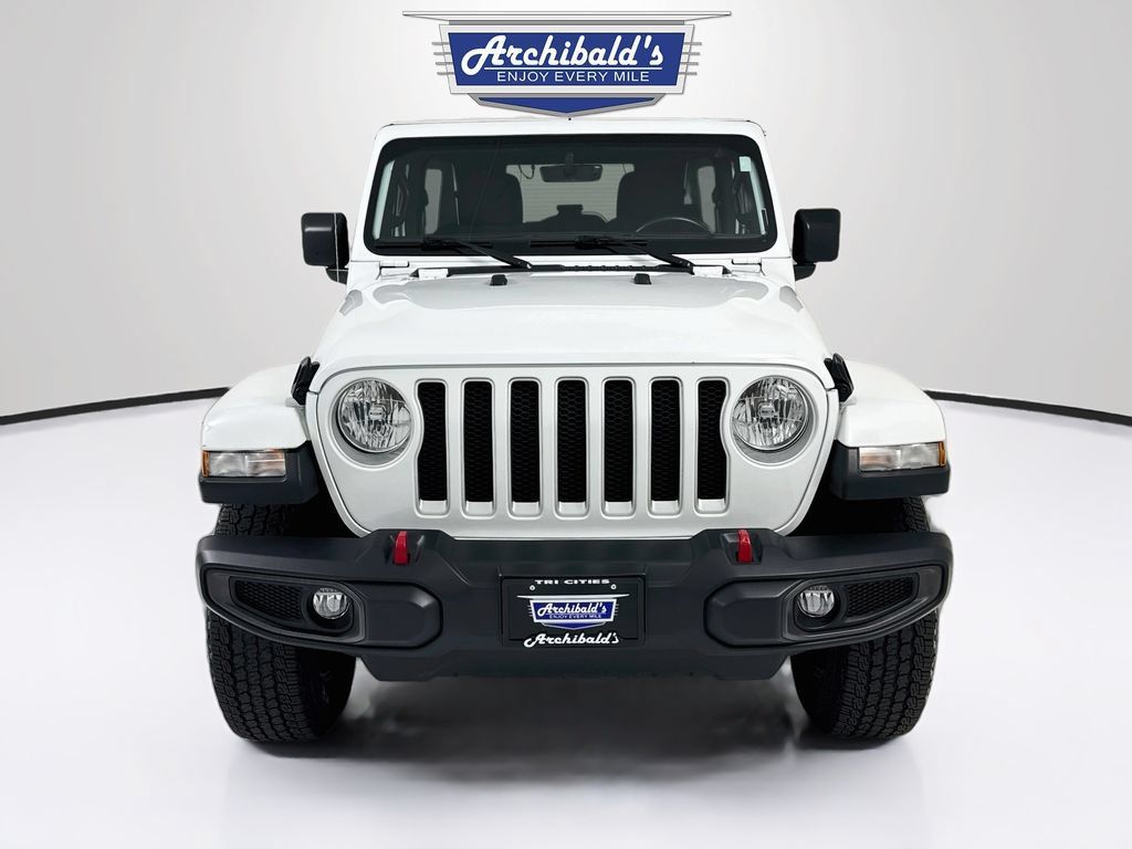 Used 2023 Jeep Wrangler Unlimited Sahara w/ Cold Weather Group AWD/4WD image 2