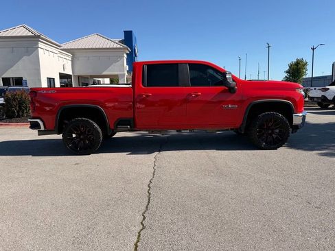 Used 2021 Chevrolet Silverado 3500 LT w/ Texas Edition AWD/4WD image 8