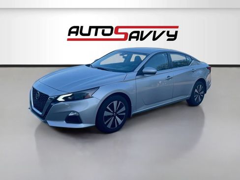 Used 2022 Nissan Altima 2.5 SV AWD/4WD image 3
