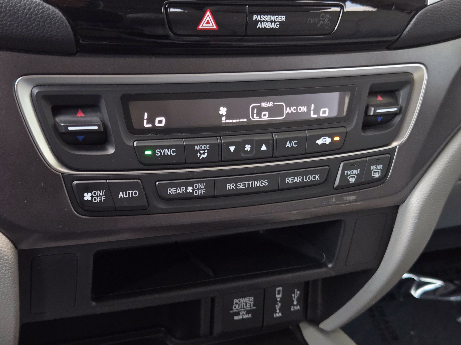 Used 2017 Honda Pilot EX image 18