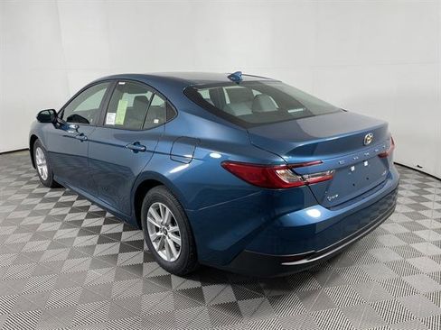 New 2026 Toyota Camry LE image 5