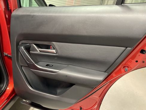 Used 2024 MAZDA CX-50 AWD 2.5 S w/ Premium Package image 12