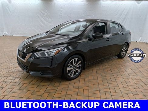 Used 2020 Nissan Versa SV w/ Trunk Package image 3
