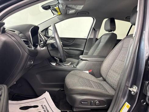 Used 2022 Chevrolet Equinox LT FWD image 17