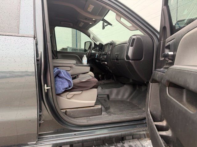 Used 2018 GMC Sierra 2500 4x4 Crew Cab w/ Sierra Convenience Package image 12