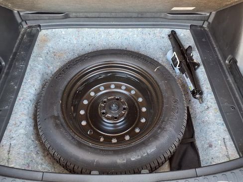 Used 2021 Honda CR-V LX image 26