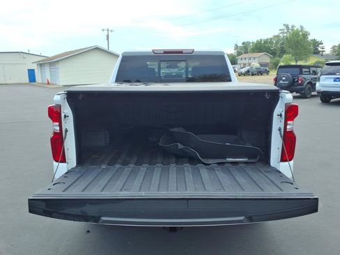Used 2024 Chevrolet Silverado 1500 LTZ AWD/4WD image 20