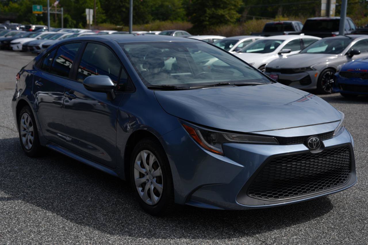 Used 2020 Toyota Corolla LE FWD image 5