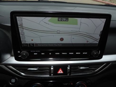 Used 2024 Kia Forte GT-Line w/ GT-Line Premium Package image 23