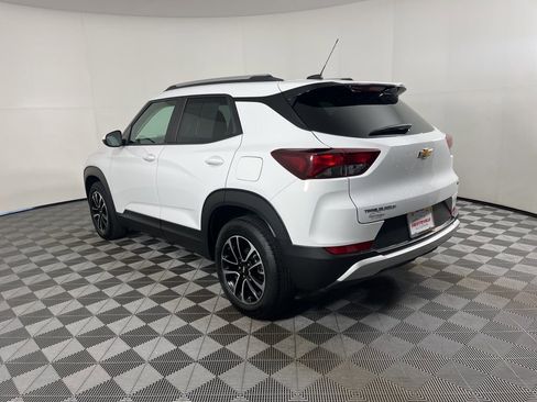 Certified 2025 Chevrolet TrailBlazer LT image 12