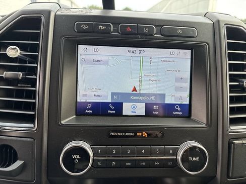 Used 2020 Ford Expedition Max Limited w/ Equipment Group 301A AWD/4WD image 20