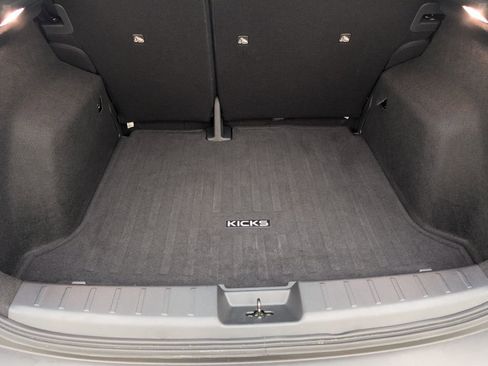 Used 2025 Nissan Kicks S image 37
