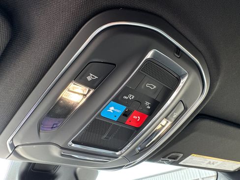 Certified 2024 Jeep Grand Cherokee Limited image 22