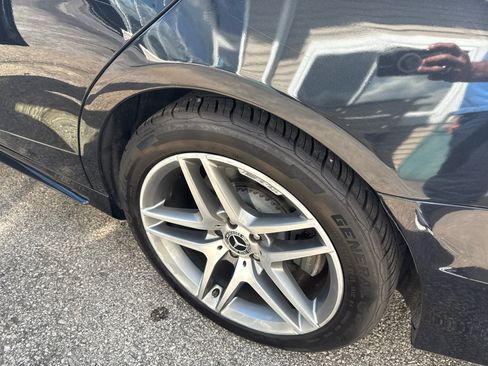 Used 2017 Mercedes-Benz S 550 4MATIC Sedan image 37