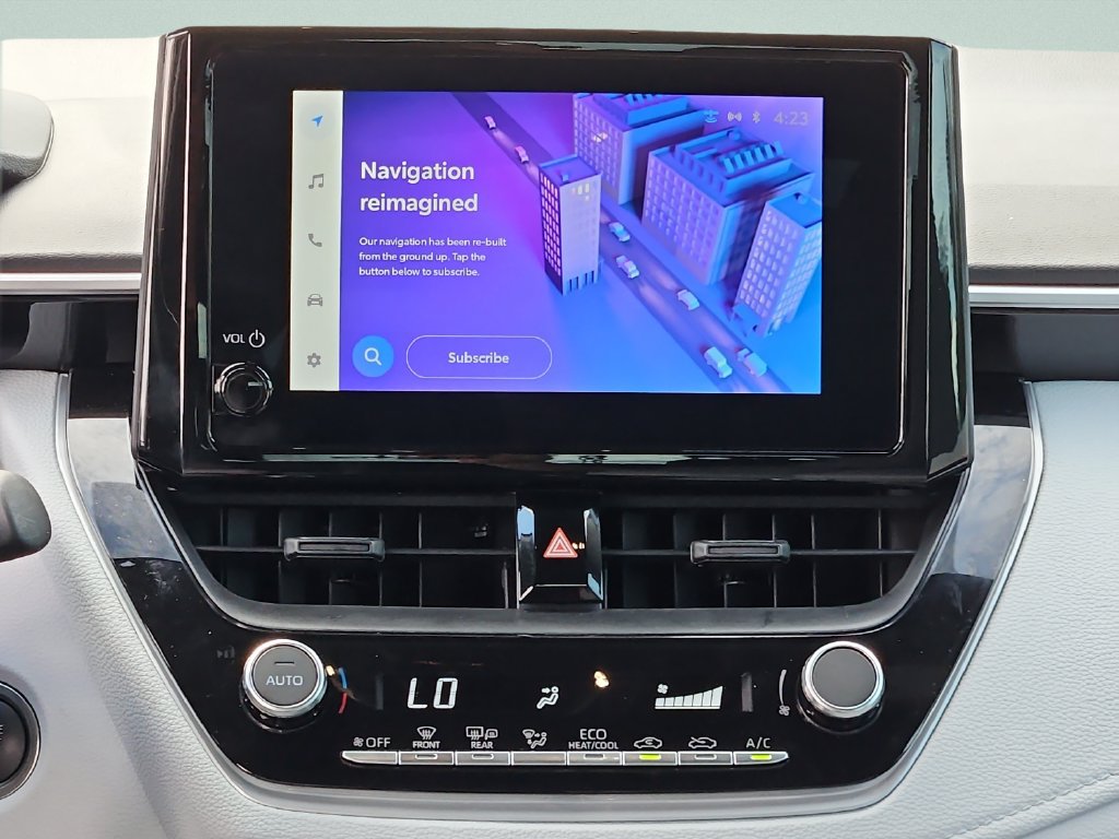 Certified 2025 Toyota Corolla SE FWD image 14