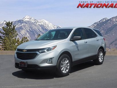 Used 2021 Chevrolet Equinox LS w/ LS Convenience Package