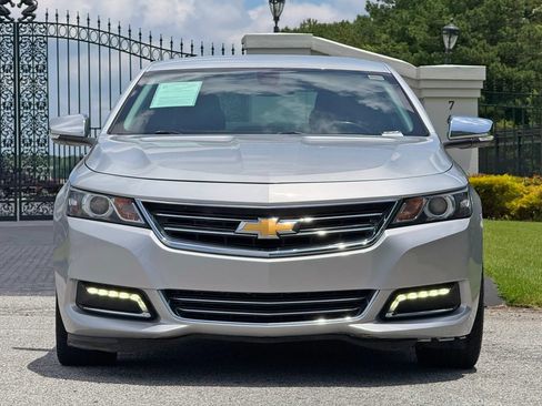 Used 2018 Chevrolet Impala Premier FWD image 3