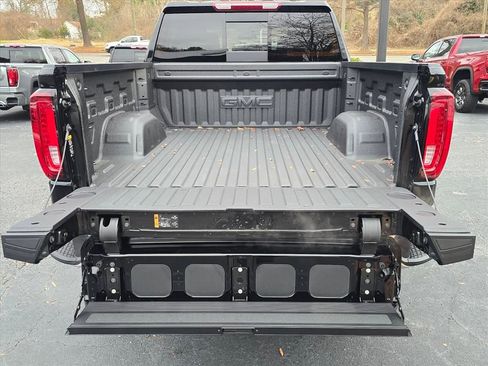 New 2026 GMC Sierra 1500 SLT w/ SLT Premium Plus Package image 8