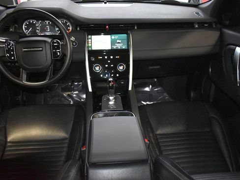 Used 2020 Land Rover Discovery Sport S image 15