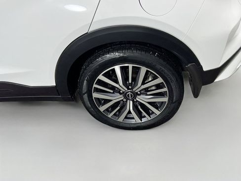 Used 2022 Nissan Kicks SV image 25