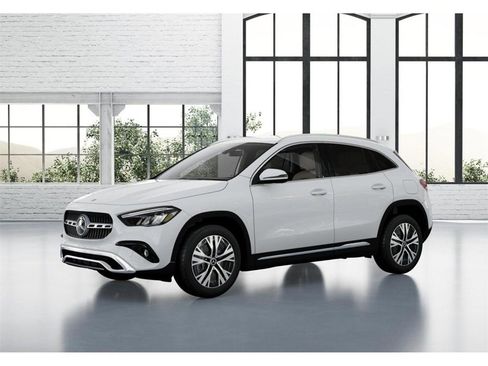 New 2025 Mercedes-Benz GLA 250 4MATIC image 38
