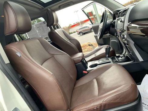 Used 2016 Toyota 4Runner Limited image 14