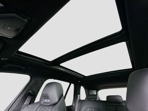 New 2025 BMW X5 M Competition w/ Executive Package image 22