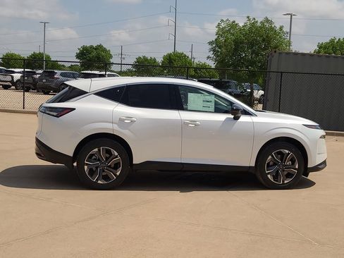 New 2026 Nissan Murano SL AWD/4WD image 3