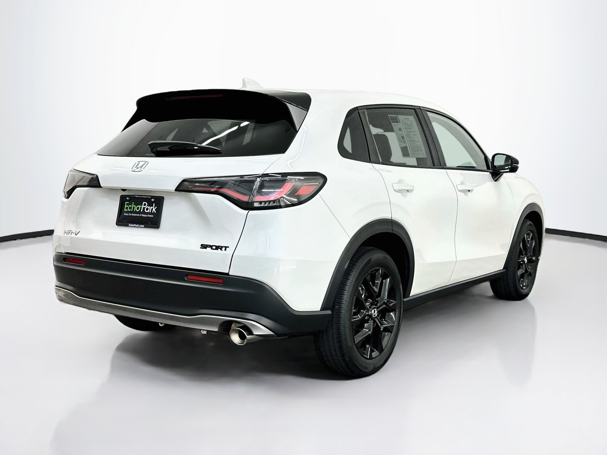 Used 2025 Honda HR-V Sport image 9