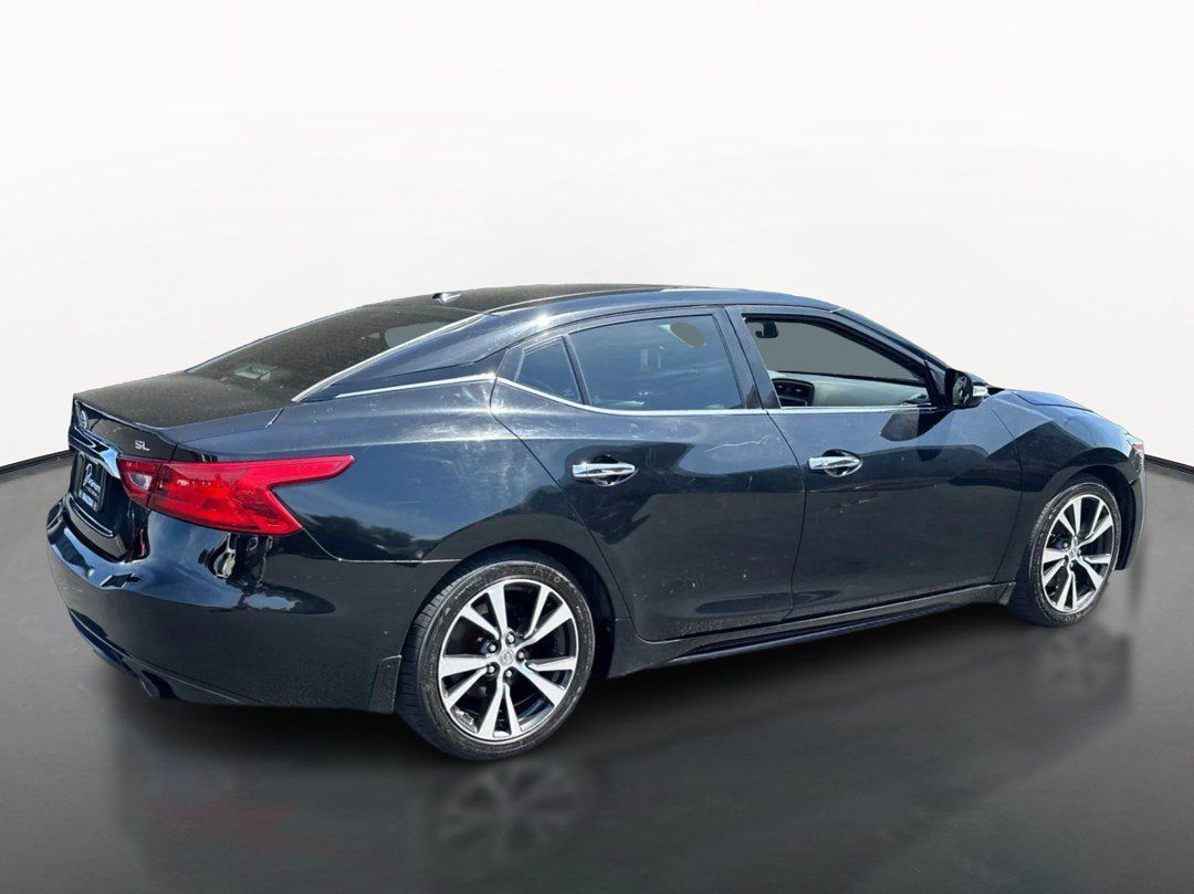 Used 2017 Nissan Maxima 3.5 SL FWD image 3
