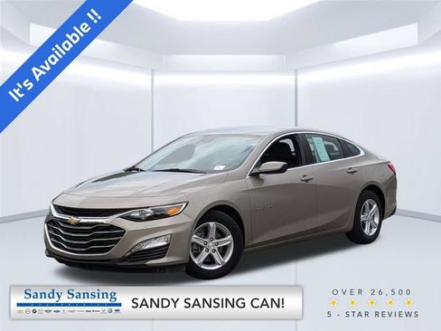 Used 2025 Chevrolet Malibu LT FWD image 1