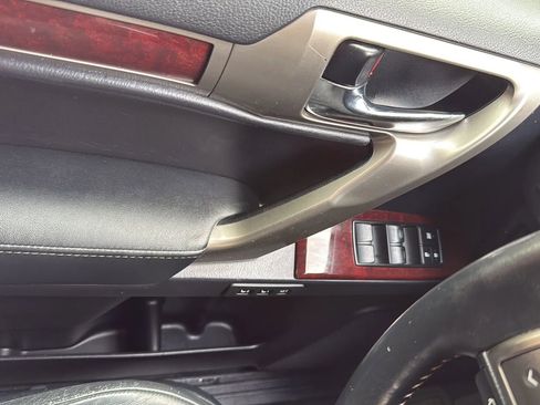 Used 2015 Lexus GX 460 Luxury image 22