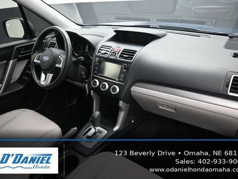 Used 2017 Subaru Forester 2.5i w/ Alloy Wheel Package AWD/4WD image 36