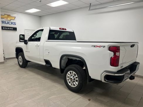 New 2026 Chevrolet Silverado 2500 LT image 10