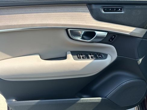 New 2026 Volvo XC90 T8 Ultra image 13
