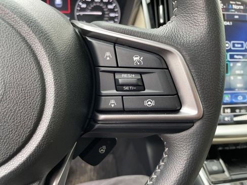 Used 2023 Subaru Outback Limited image 20