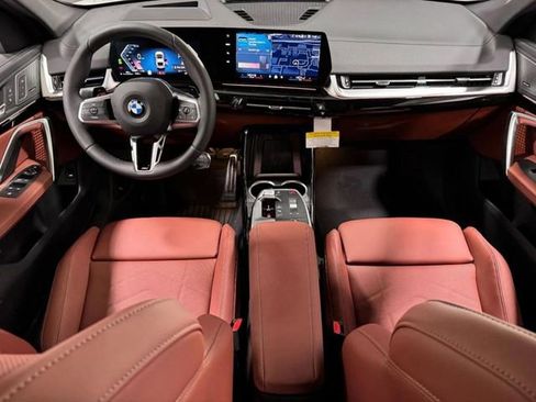 New 2026 BMW X2 xDrive28i w/ Technology Package AWD/4WD image 10