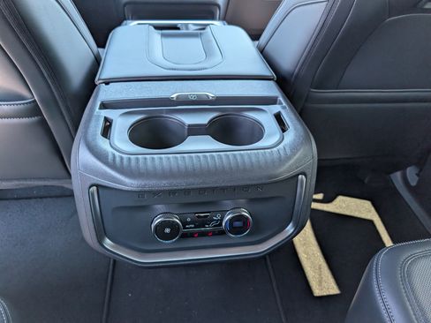 New 2026 Ford Expedition Platinum w/ Stealth Appearance Package AWD/4WD image 17