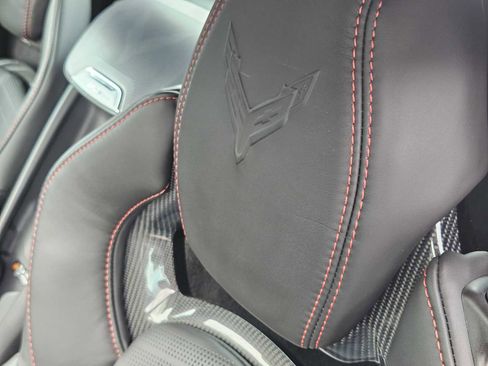 Used 2023 Chevrolet Corvette Z06 w/ Stealth Interior Trim Package RWD image 17