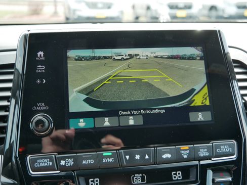 Certified 2023 Honda Odyssey Sport image 27