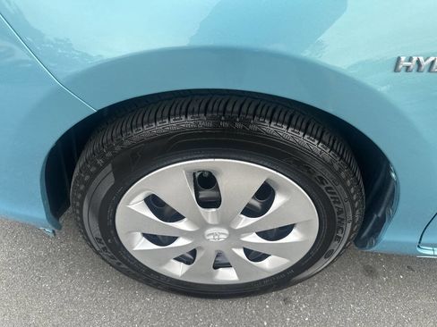 Used 2012 Toyota Prius C Two image 10